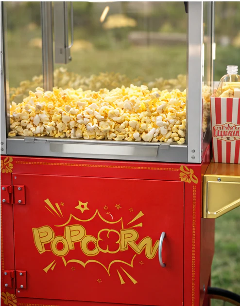 Kettle popping fresh popcorn at a Toronto party